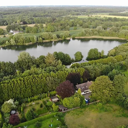 Zwischen Wald Und Apartamento *